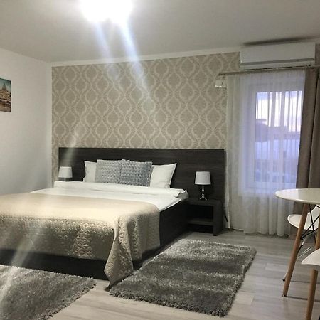 B House Rooms Iasi Luaran gambar