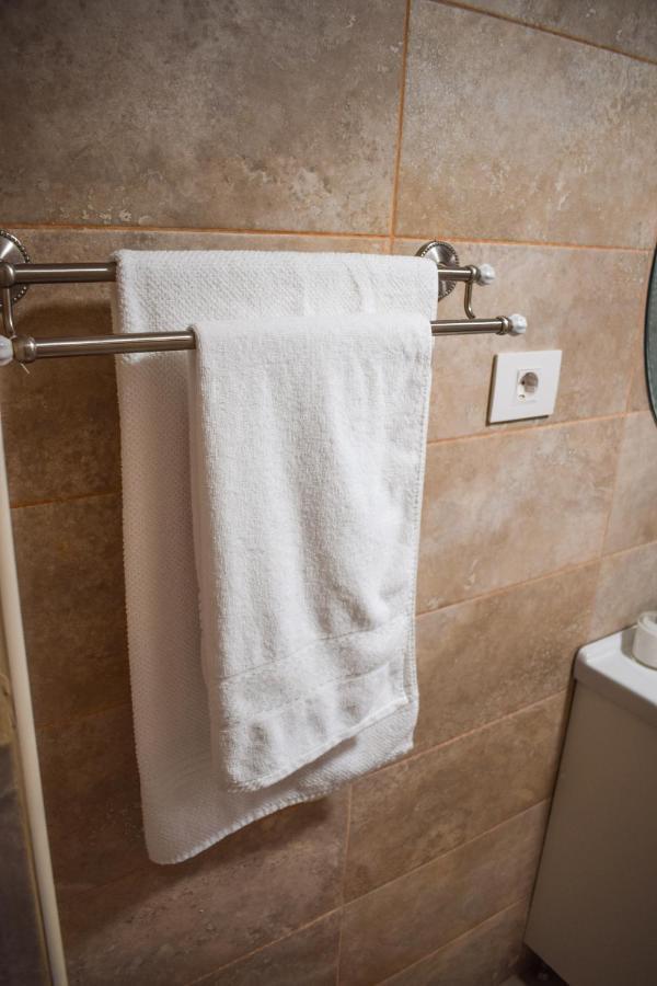 B House Rooms Iasi Luaran gambar